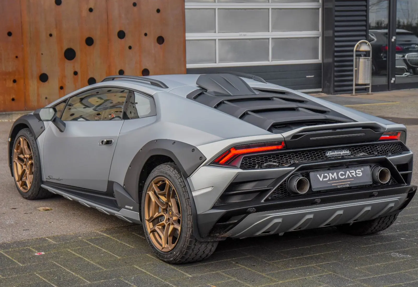 Lamborghini Huracán Sterrato * NEW * STOCK CAR * CERAMIC * CARPLAY *  - 42813