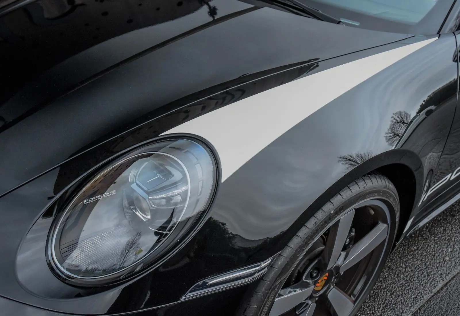 Porsche 911 Targa 4S Heritage Edition * 1 OF 992 * DESIGN *  - 43389