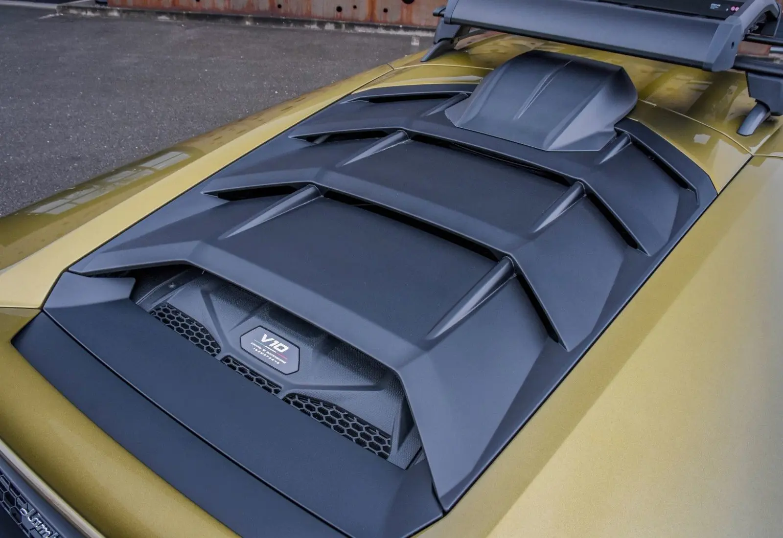 Lamborghini Huracán Sterrato * 1/1499 * CARBON SEATS * ROOF RACK *  - 49516